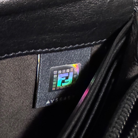 Fendi Zucca Black Textured Leather Wallet - Picture 12 of 13